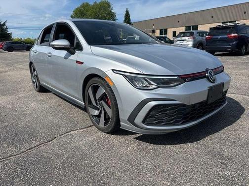 Reflex Silver Metallic 2022 Volkswagen Golf GTI 2.0T S