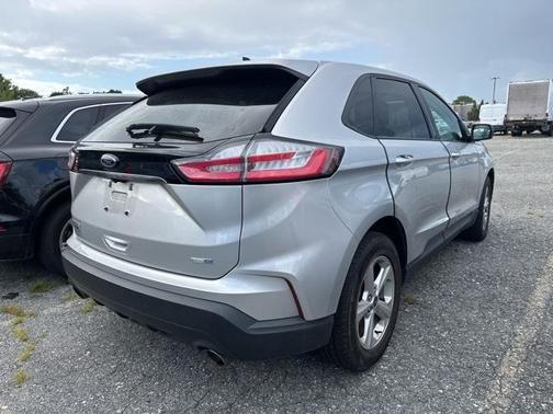 2019 Ford Edge SE