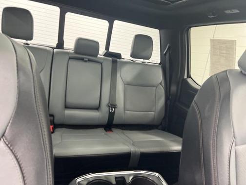 2022 Ford F-150 Lightning LARIAT