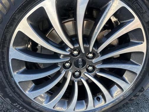 2023 Lincoln Aviator Standard AWD