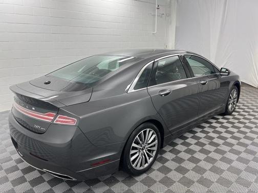 2020 Lincoln MKZ Standard