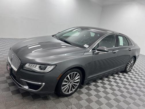 2020 Lincoln MKZ Standard