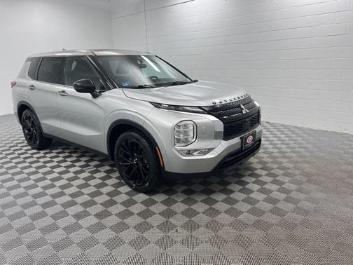 2022 Mitsubishi Outlander 