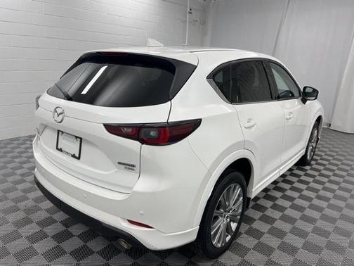 2022 Mazda CX-5 Signature