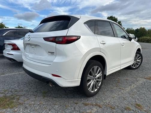 2022 Mazda CX-5 Signature