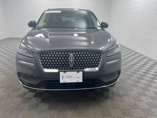 Metallic 2022 Lincoln Corsair Standard