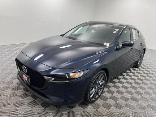 2024 Mazda Mazda3 FWD w/Preferred Package