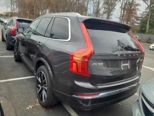 2024 Volvo XC90 B6 Plus Bright Theme 7-Seater