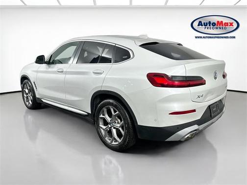 2024 BMW X4 xDrive30i