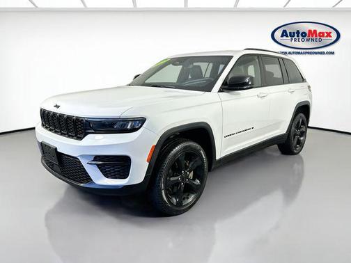 2023 Jeep Grand Cherokee Altitude