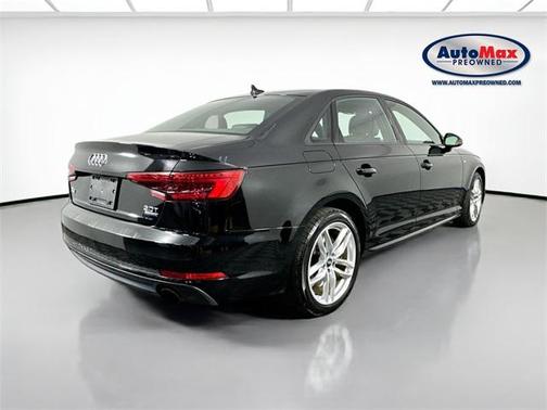 2017 Audi A4 Season of Audi Premium