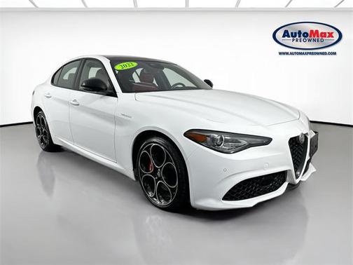 2022 Alfa Romeo Giulia Veloce