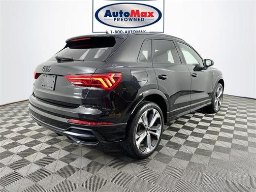 2022 Audi Q3 45 S line Premium Plus