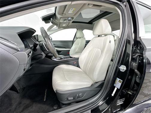 2022 Hyundai SONATA Limited