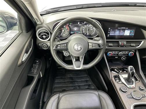 2021 Alfa Romeo Giulia Ti