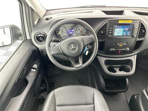 2022 Mercedes-Benz Metris Base