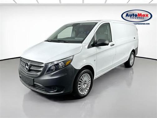 2022 Mercedes-Benz Metris Base