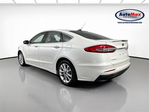 2020 Ford Fusion Plug-In Hybrid Titanium