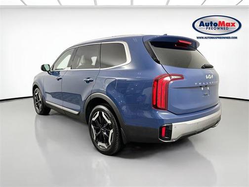 2023 Kia Telluride S