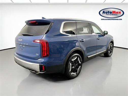 2023 Kia Telluride S
