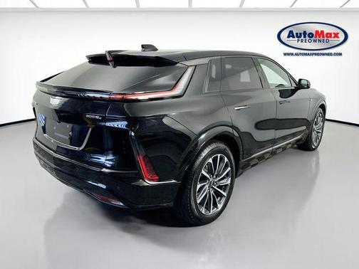 2024 Cadillac LYRIQ Sport