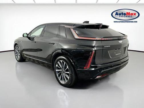 2024 Cadillac LYRIQ Sport
