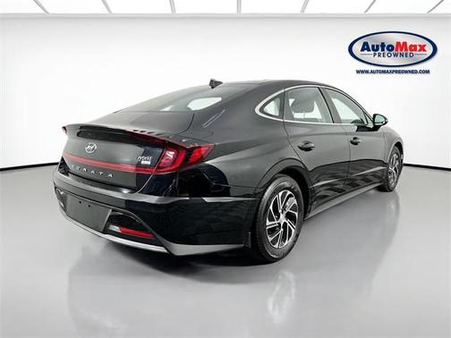 2023 Hyundai SONATA Hybrid Base