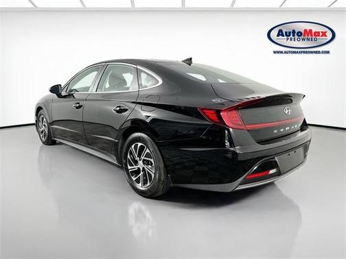 2023 Hyundai SONATA Hybrid Base