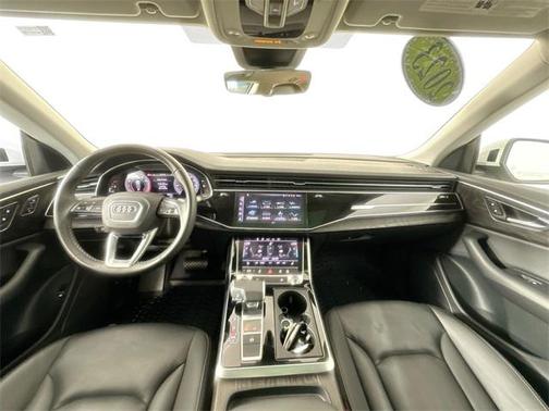 2023 Audi Q8 55 Premium