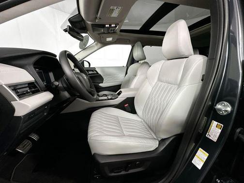 Graphite Gray 2025 Mitsubishi Outlander SEL 2.5 S-AWC