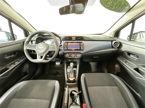 2023 Nissan Versa 1.6 SV