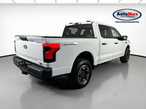 2024 Ford F-150 Lightning Pro