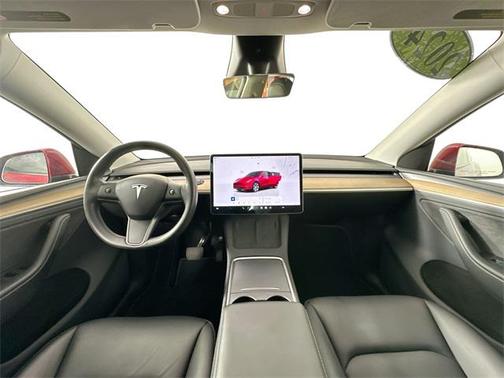 2024 Tesla Model Y Long Range Dual Motor All-Wheel Drive