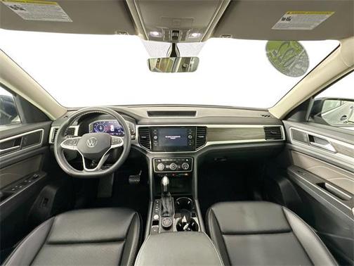 2022 Volkswagen Atlas 3.6L SE w/Technology