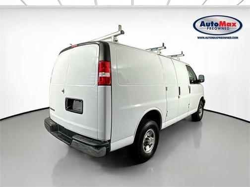 2022 Chevrolet Express 2500 RWD 2500 Regular Wheelbase WT