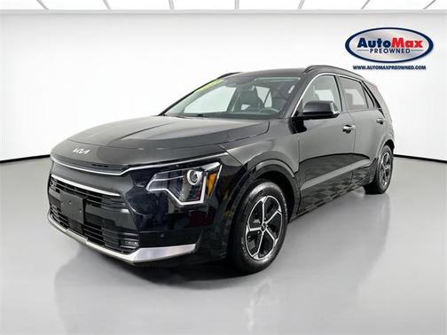 2023 Kia Niro SX