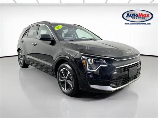 2023 Kia Niro SX