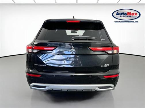 2023 Mitsubishi Outlander PHEV SEL