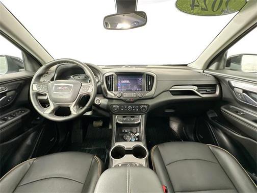 2024 GMC Terrain AWD AT4