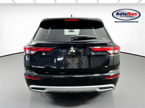 2022 Mitsubishi Outlander Black Edition S-AWC