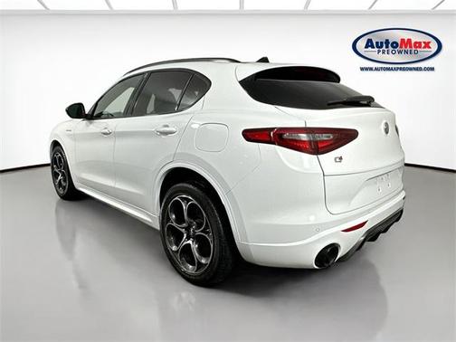 2022 Alfa Romeo Stelvio Ti