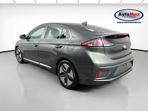 2022 Hyundai IONIQ Hybrid Limited