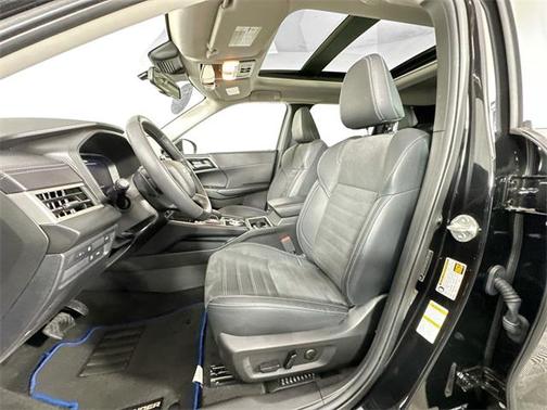 2023 Mitsubishi Outlander PHEV SE S-AWC