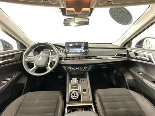 2023 Mitsubishi Outlander PHEV SE S-AWC