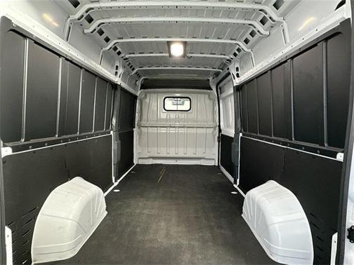 2025 RAM ProMaster 2500 Tradesman