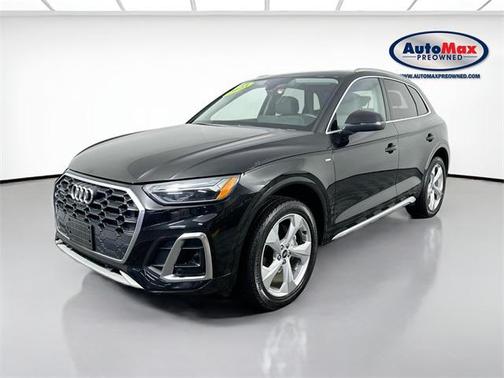 2023 Audi Q5 45 S line Premium Plus