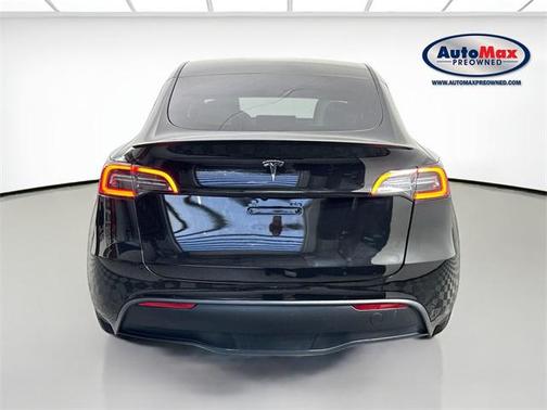 2023 Tesla Model Y Performance Dual Motor All-Wheel Drive