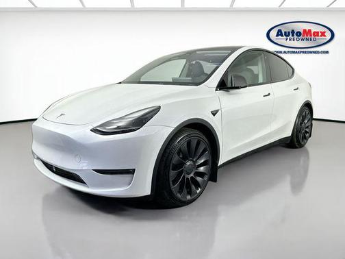Pearl White Multi-Coat 2023 Tesla Model Y Performance Dual Motor All-Wheel Drive