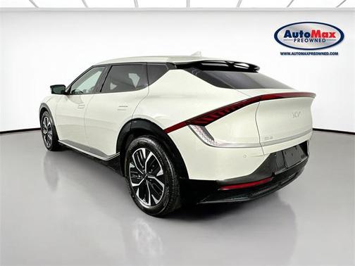 2023 Kia EV6 Wind