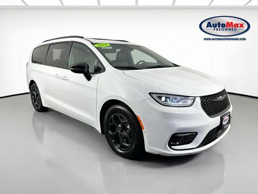 2024 Chrysler Pacifica Hybrid Premium S Appearance Pkg